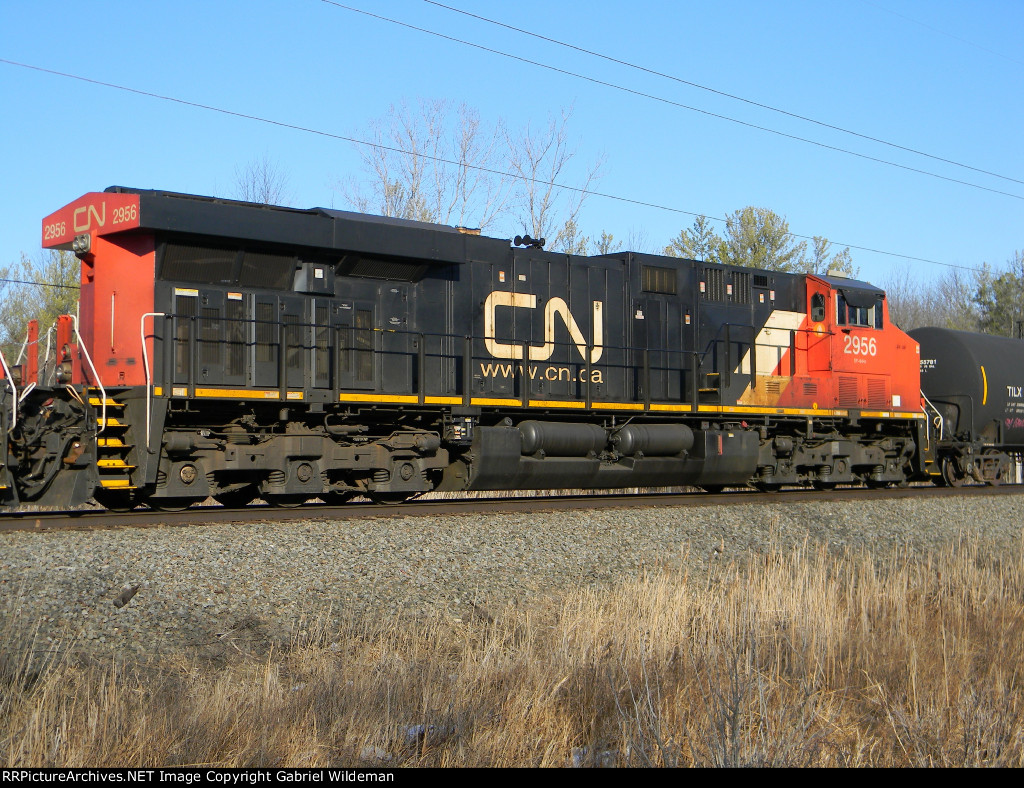 CN 2956 